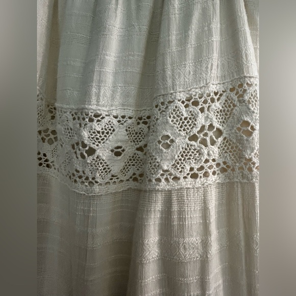 Cream-colored American Eagle off-the-shoulder dress sz XS NWT - Picture 2 of 6